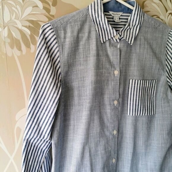 Nautica M striped blue and white dress shirt medium - Picture 2 of 6